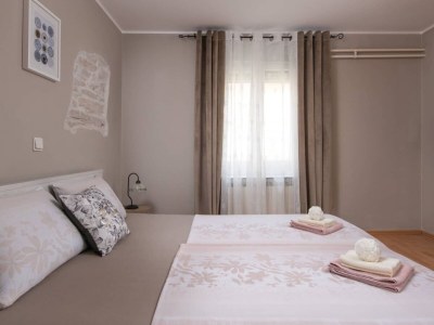 Holiday house Villa Lara with private pool - Features photo 35