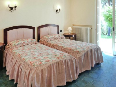 Holiday park Villa in Rio nell Elba with Pool - Features photo 19