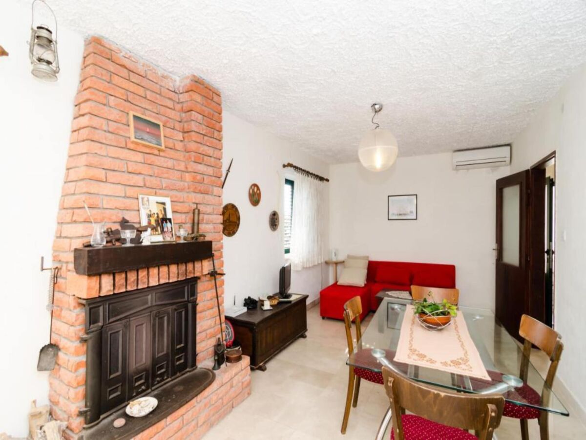 Holiday house Holiday Home Jasminka - Three Bedroom Holiday Home with Terrace and Sea View - Features photo 5