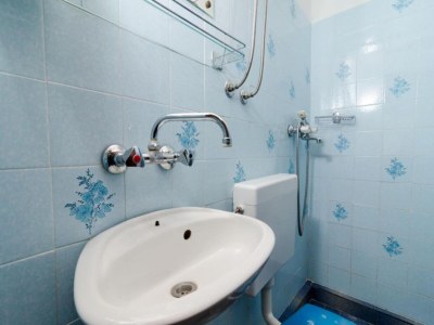 Holiday house Holiday Home Jasminka - Three Bedroom Holiday Home with Terrace and Sea View - Features photo 10