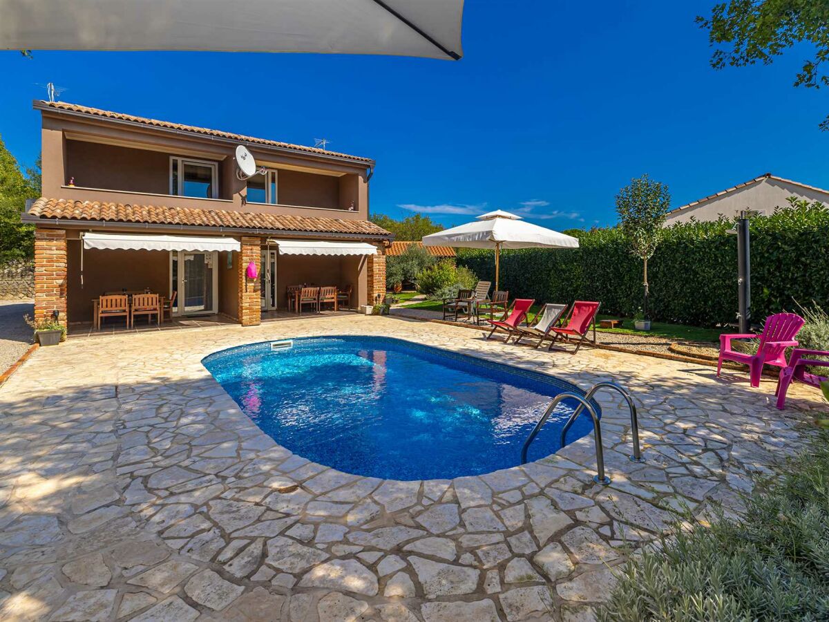 Holiday house Holiday house NOVKOVIC with garden - Outdoor photo 2