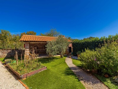 Holiday house Holiday house NOVKOVIC with garden - Outdoor photo 4