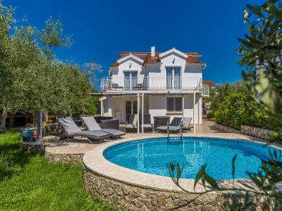 Holiday house Holiday house OLIVE GARDEN in Brzac - Holiday house