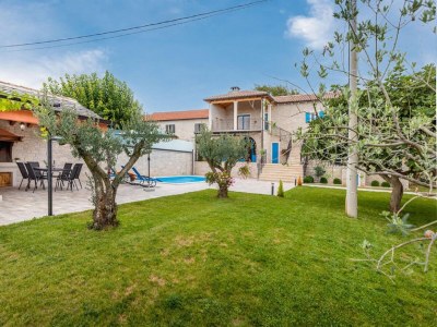 Villa Stilvolle Villa mit Swimmingpool und Garten - Outdoor photo 4