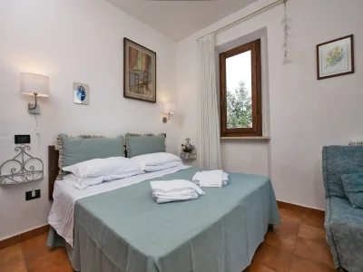 Holiday house Hillside Pool & Spa Retreat - Features photo 19