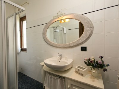 Holiday house Hillside Pool & Spa Retreat - Features photo 26