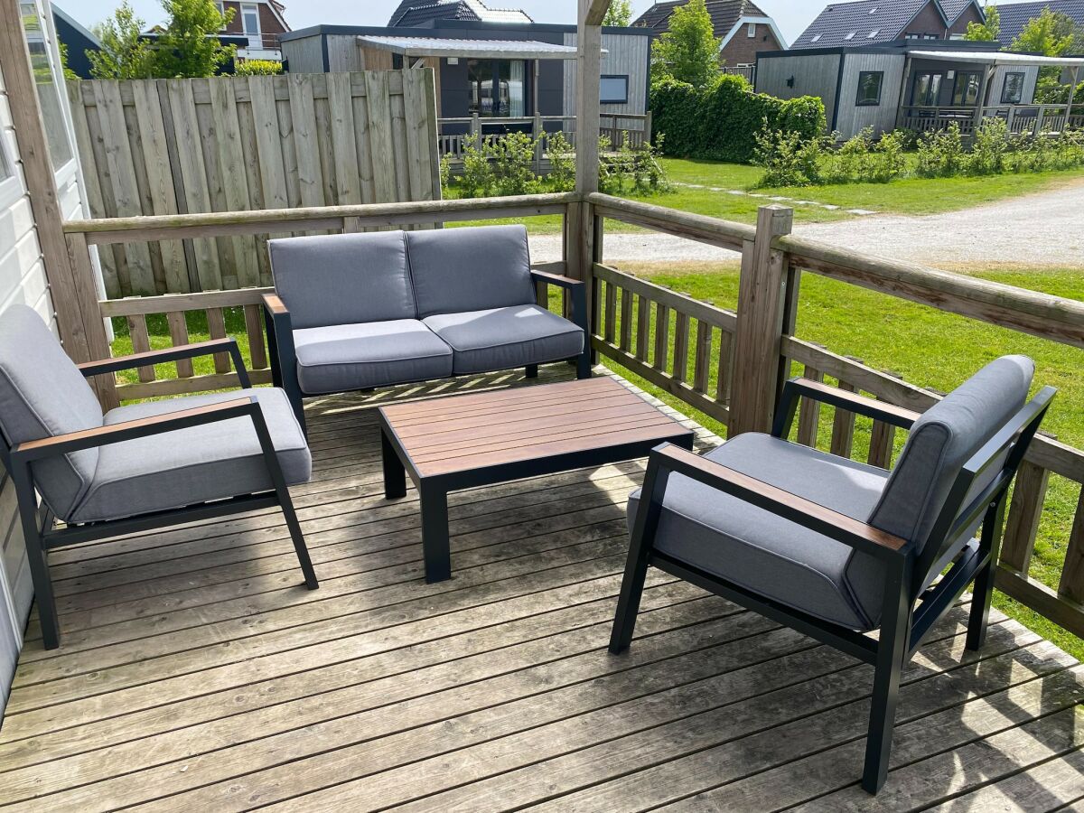 Chalet Chalet in Friesland near Alde Feanen Park - Outdoor photo 2