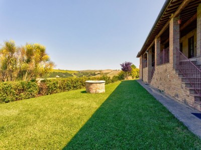 Farmhouse Abgelegenes Bauernhaus in Montalcino mit Pool - Outdoor photo 7