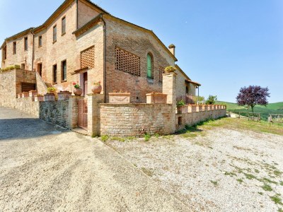 Farmhouse Abgelegenes Bauernhaus in Montalcino mit Pool - Outdoor photo 13