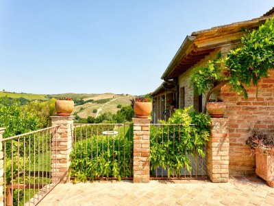 Farmhouse Abgelegenes Bauernhaus in Montalcino mit Pool - Outdoor photo 18