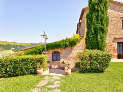 Farmhouse Abgelegenes Bauernhaus in Montalcino mit Pool - Outdoor photo 19