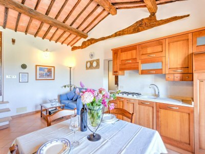 Farmhouse Abgelegenes Bauernhaus in Montalcino mit Pool - Features photo 22