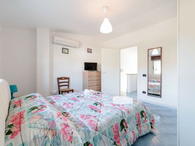 Apartment Belvilla by OYO Apartment in Policastro Bussentino - Features photo 18