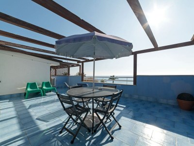 Apartment Gemütliche Wohnung in Policastro Bussentino mit Schwimmbad - Outdoor photo 8