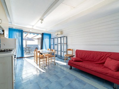 Apartment Gemütliche Wohnung in Policastro Bussentino mit Schwimmbad - Features photo 9