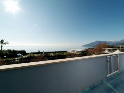 Apartment Belvilla by OYO Apartment in Policastro Bussentino - Outdoor photo 3