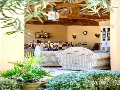 Holiday house Villa in Nalliers mit Pool und Garten - Outdoor photo 9