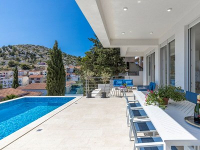 Villa Luxury villa Fleur with pool - Outdoor photo 9