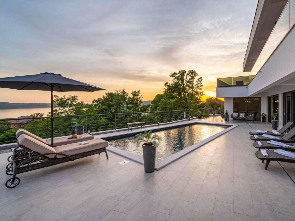 Villa Royal Hill with pool - Outdoor photo 4