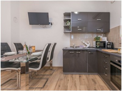 Holiday house Holiday Home Ema with pool - Features photo 14