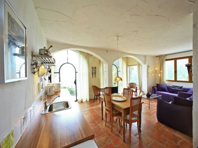 Holiday park Stylish stay on a private estate with sauna, heated pool and bubble bath - Features photo 13