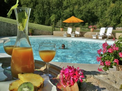 Holiday park Stylish stay on a private estate with sauna, heated pool and bubble bath - Outdoor photo 28