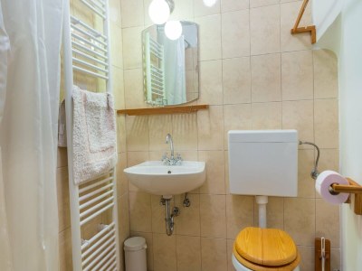 Villa Apartment in Crikvenica with Scenic Terrace - Features photo 11