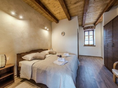 Villa Villa in Sukošan mit Pool am Meer - Features photo 23