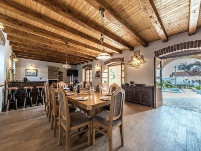 Villa Villa in Sukošan mit Pool am Meer - Features photo 30