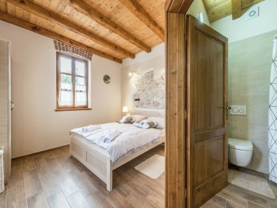 Villa Villa in Sukošan mit Pool am Meer - Features photo 32