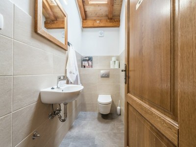 Villa Villa in Sukošan mit Pool am Meer - Features photo 33