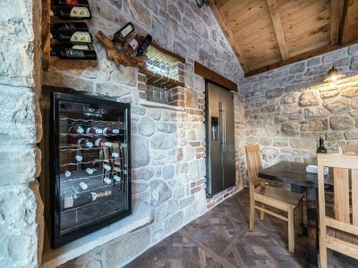 Villa Villa in Sukošan mit Pool am Meer - Outdoor photo 39