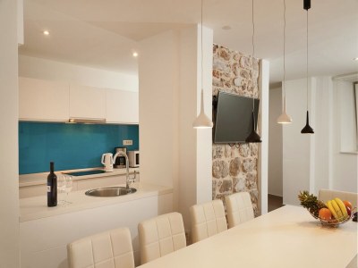 Villa Villa in Bol with Pool and Sea View - Features photo 15