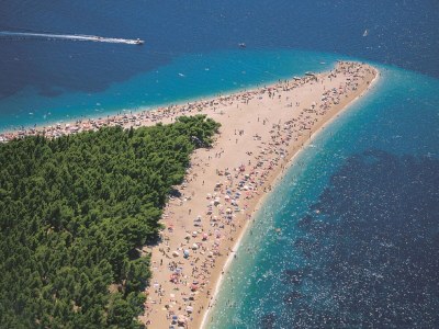 Villa Villa in Bol with Pool and Sea View - Environment photo 24