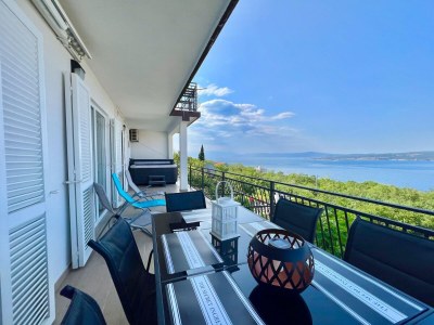 Apartment Apartment in Dramalj near Beach & Pool - Outdoor photo 2