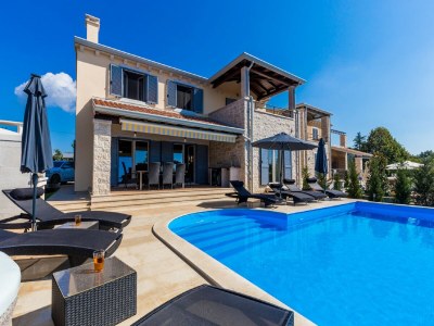 Villa Villa in Deklici mit Infinity-Pool & Meerblick - Outdoor photo 3