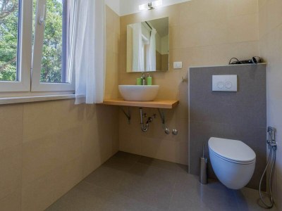 Villa Villa in Deklici mit Infinity-Pool & Meerblick - Features photo 11