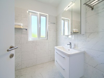 Villa Villa in Cres with Sea Views & Pool - Features photo 22