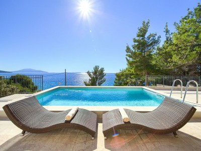 Villa Villa in Cres with Sea Views & Pool - Outdoor photo 39