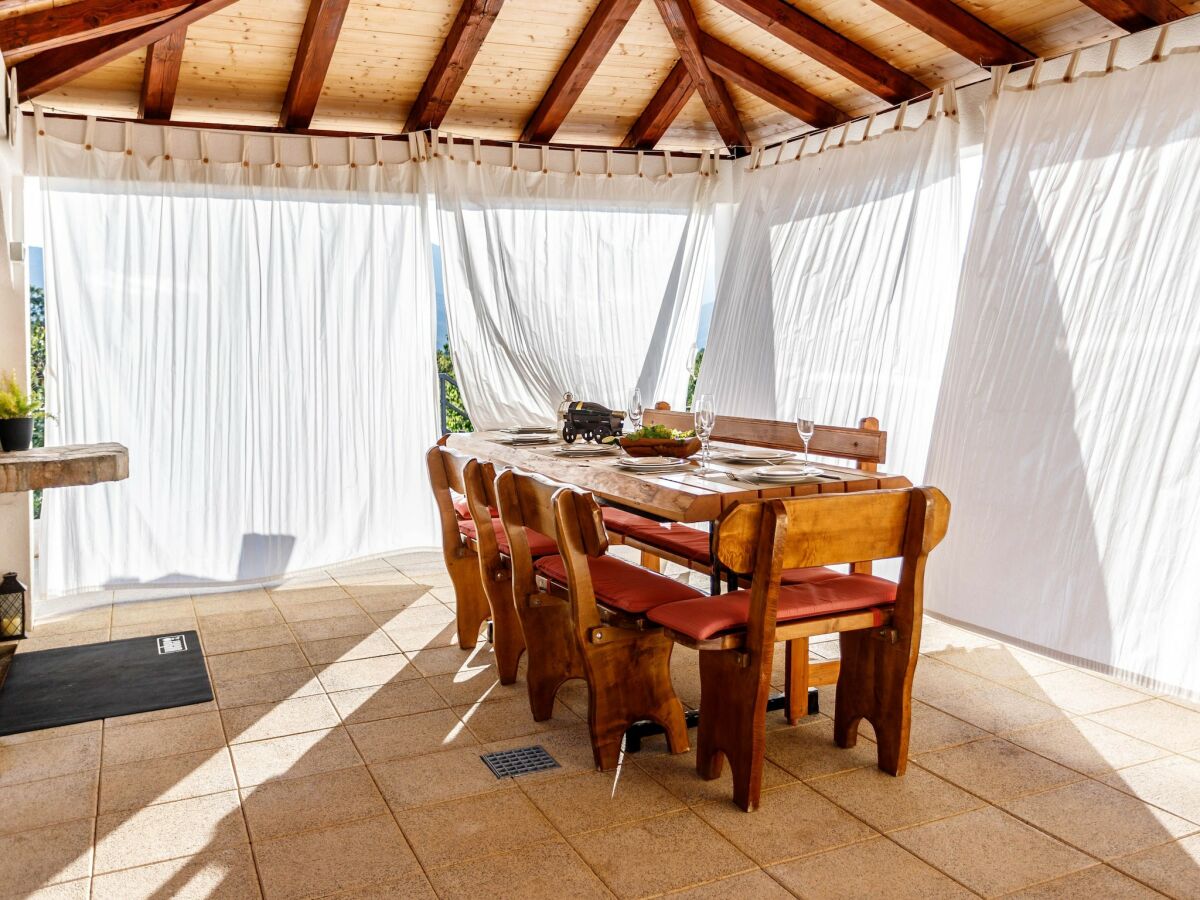 Villa Luxuriöse Villa in Nova Sela mit beheiztem Pool - Outdoor photo 2