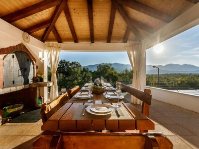 Villa Luxuriöse Villa in Nova Sela mit beheiztem Pool - Outdoor photo 3