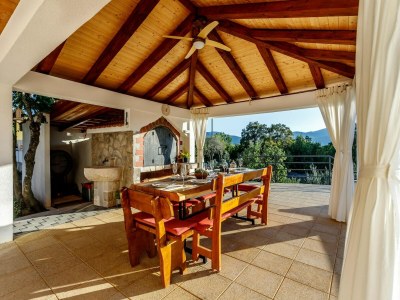 Villa Luxuriöse Villa in Nova Sela mit beheiztem Pool - Outdoor photo 10