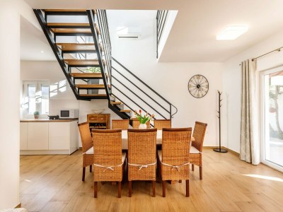 Villa Luxuriöse Villa in Nova Sela mit beheiztem Pool - Features photo 22