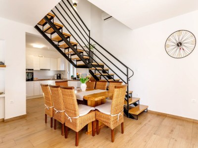 Villa Luxuriöse Villa in Nova Sela mit beheiztem Pool - Features photo 27