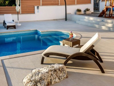 Villa Luxuriöse Villa in Nova Sela mit beheiztem Pool - Outdoor photo 36