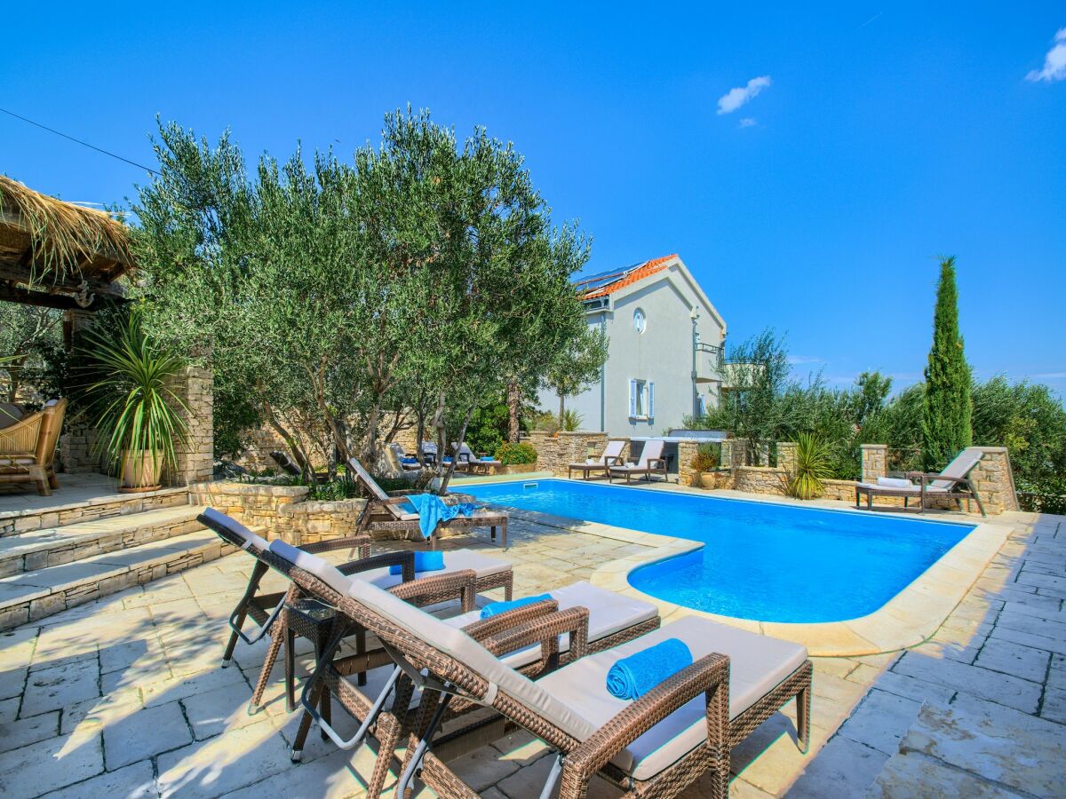 Villa Villa in Murter near Kornati National Park - Outdoor photo 2