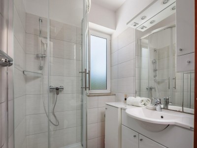 Villa Villa in Polaca with Pool near National Parks - Features photo 34