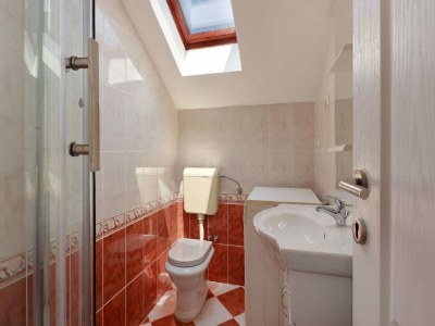 Apartment Schöne Wohnung in Dramalj mit Balkon/Terrasse - Features photo 12