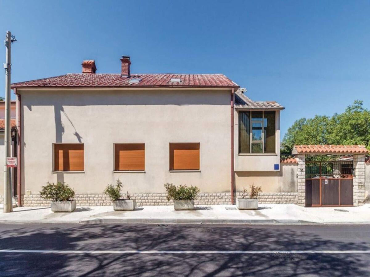 Apartment Einladendes Apartment in Tribalj mit Garten - Outdoor photo 4