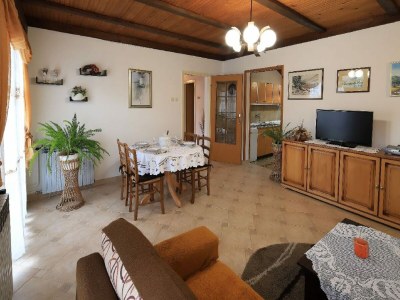 Apartment Einladendes Apartment in Tribalj mit Garten - Features photo 12